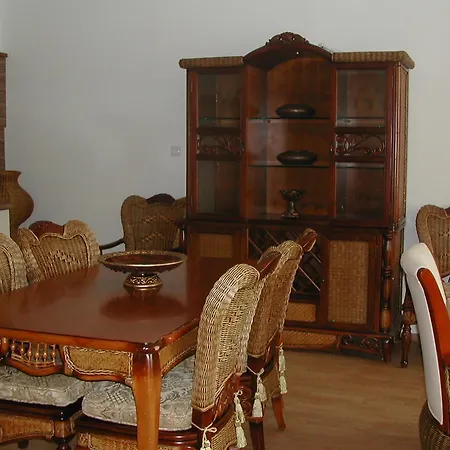 Oasis And Appartement Ravda