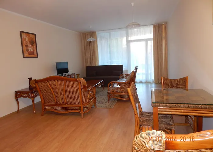 Διαμέρισμα Oasis And *