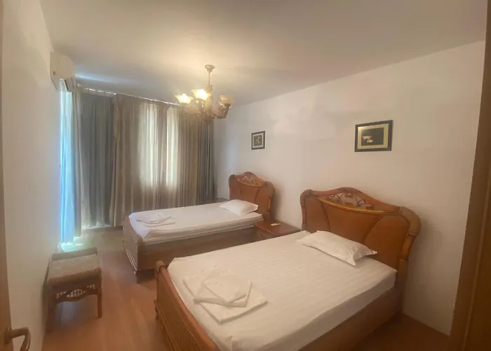 Oasis And Διαμέρισμα Ράβντα