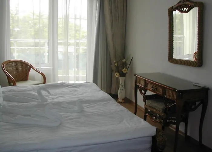 Oasis And Διαμέρισμα